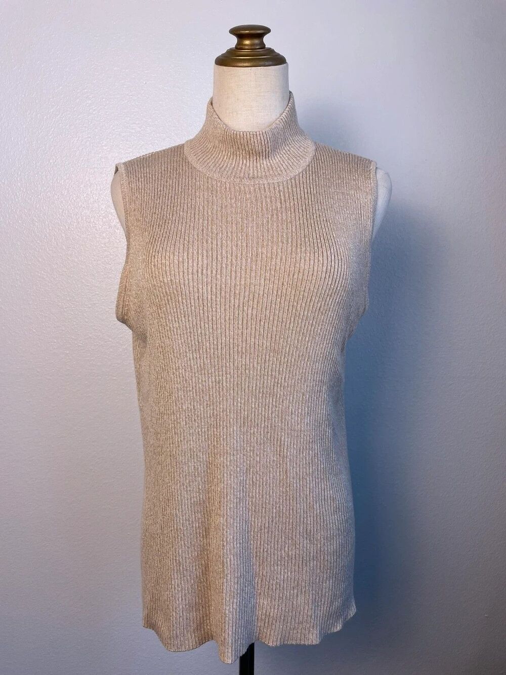 minimalist 90s y tanktop mock neck sleeveless blouse cream beige dana buchman xl